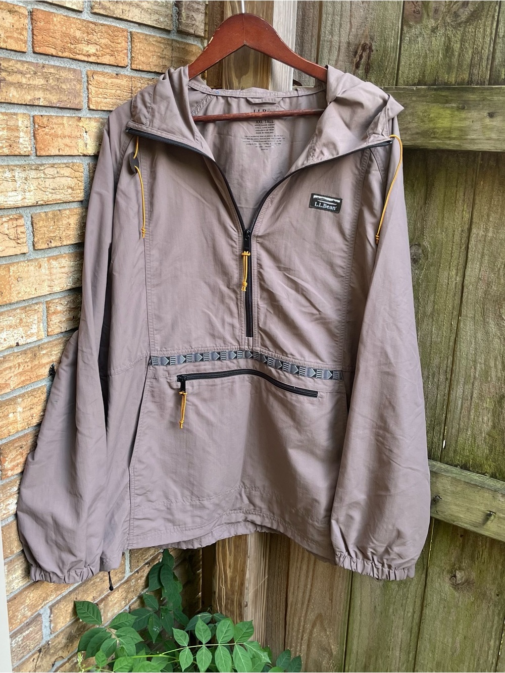 L.L. Bean Men's Hooded Windbreaker Jacket - Taupe